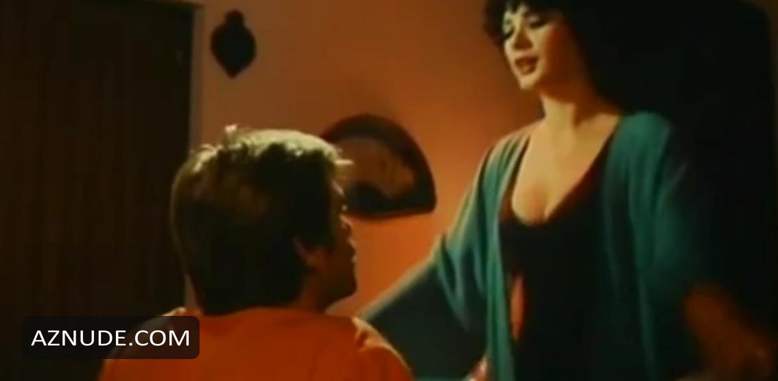 Edwige Fenech in La Moglie Vergine, photo 16