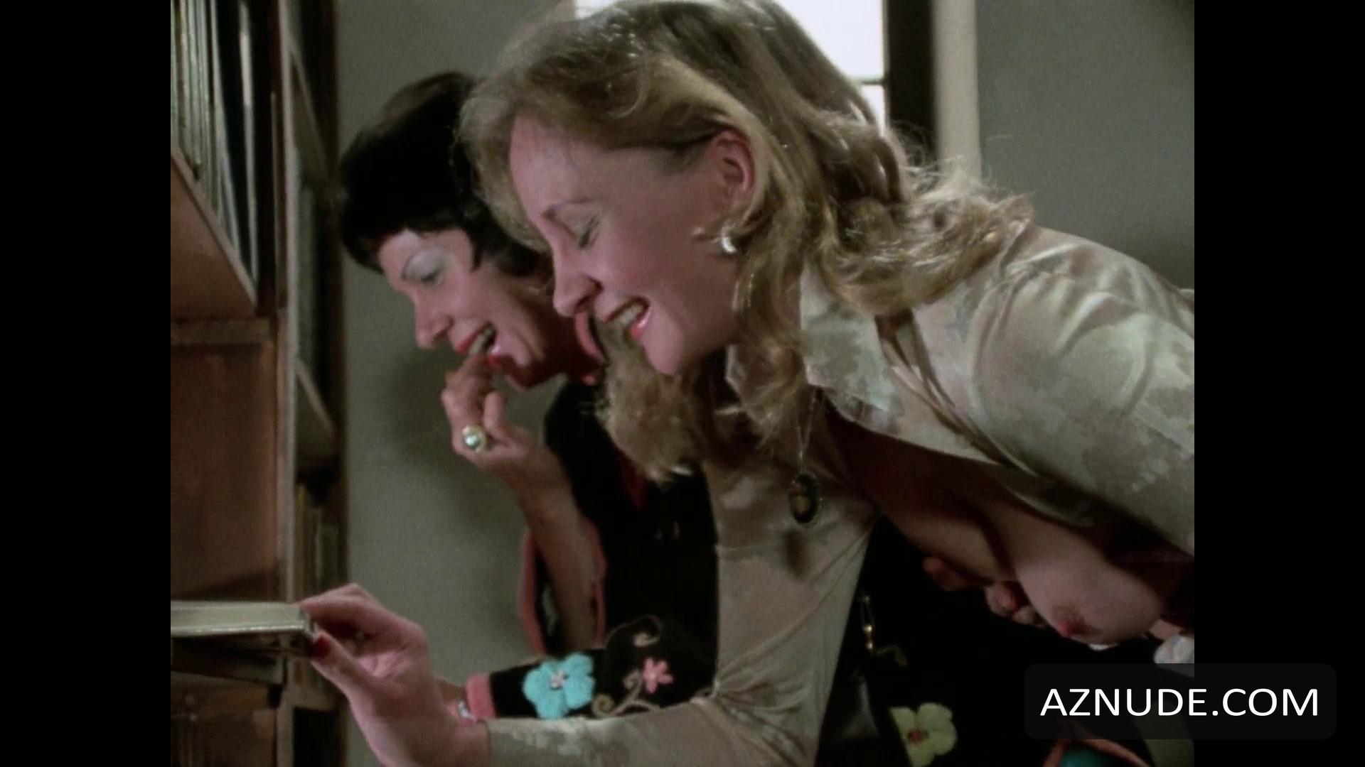 Liz Wolfe in Fantasm Comes Again, photo 3