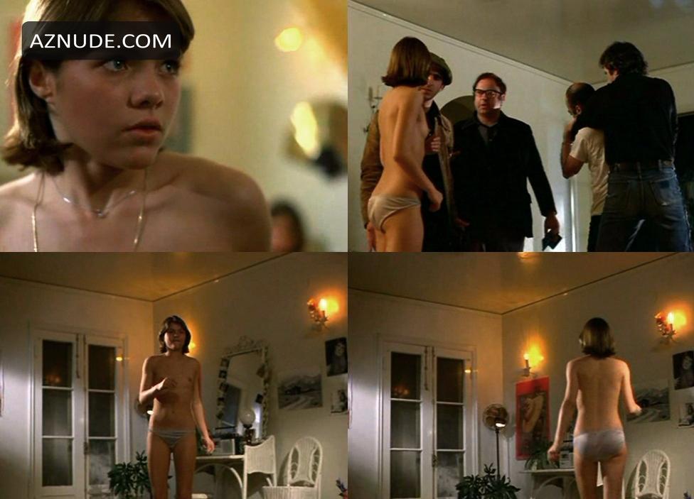 Donna Wilkes in Fyre, photo 2