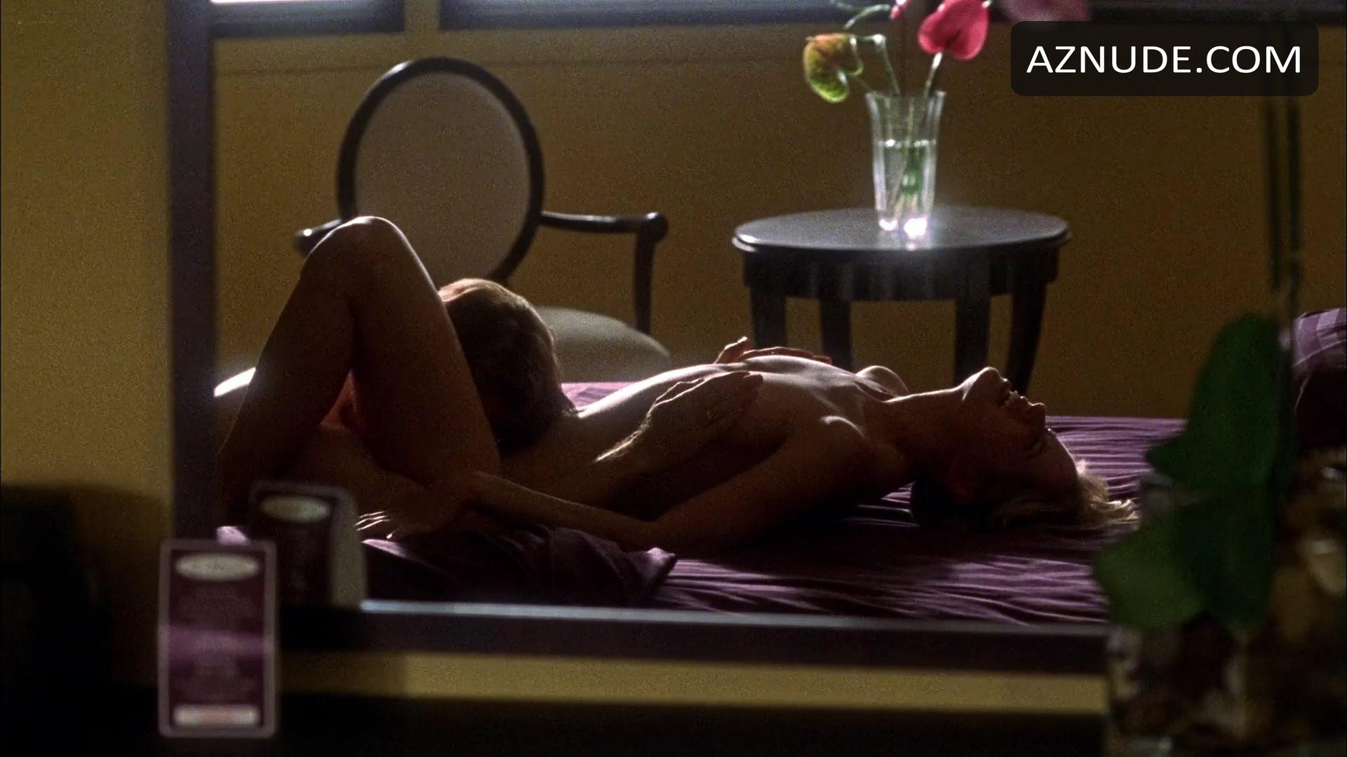 Kim Dickens in Out Of Order, photo 83