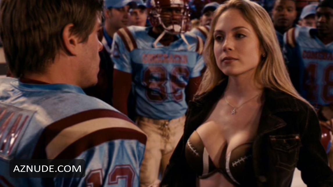 Brooke Nevin in The Comebacks, photo 3