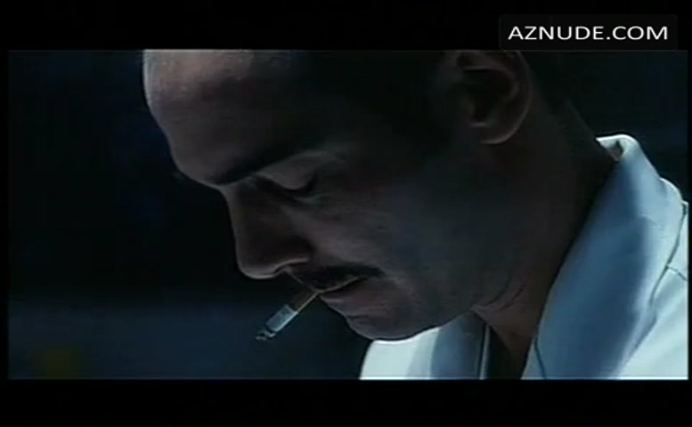 Elodie Bouchez in Don't Let Me Die On A Sunday, photo 7