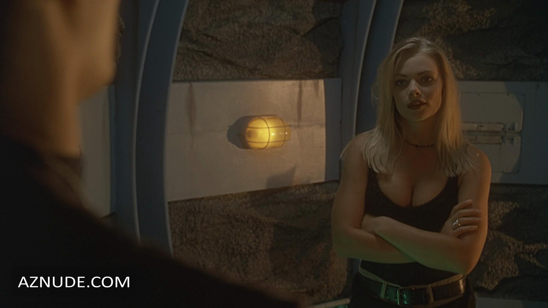 Jaime Pressly in The Journey: Absolution, photo 10