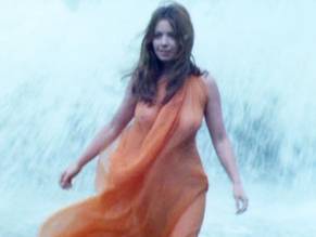 Caroline Cartier in The Nude Vampire, photo 11