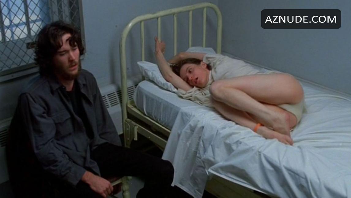 Amanda Plummer in Daniel, photo 1