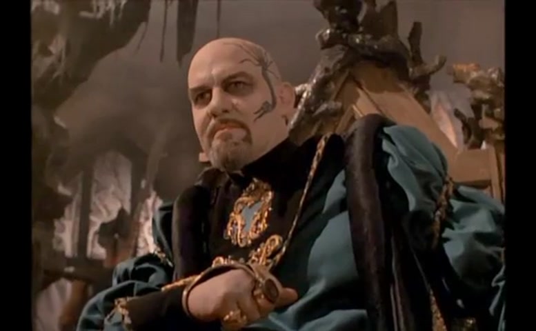 Lana Clarkson in Deathstalker, photo 24