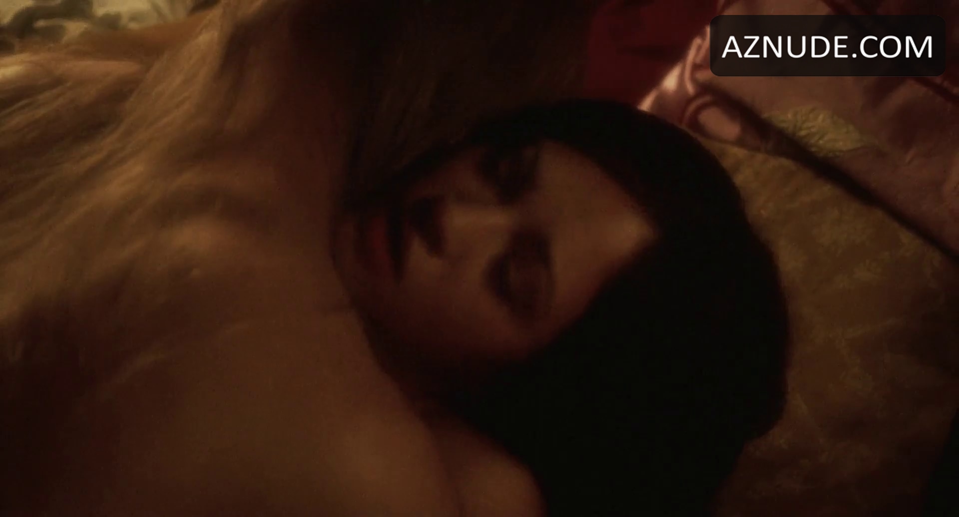 Asia Argento in Phantom of the Opera, photo 31