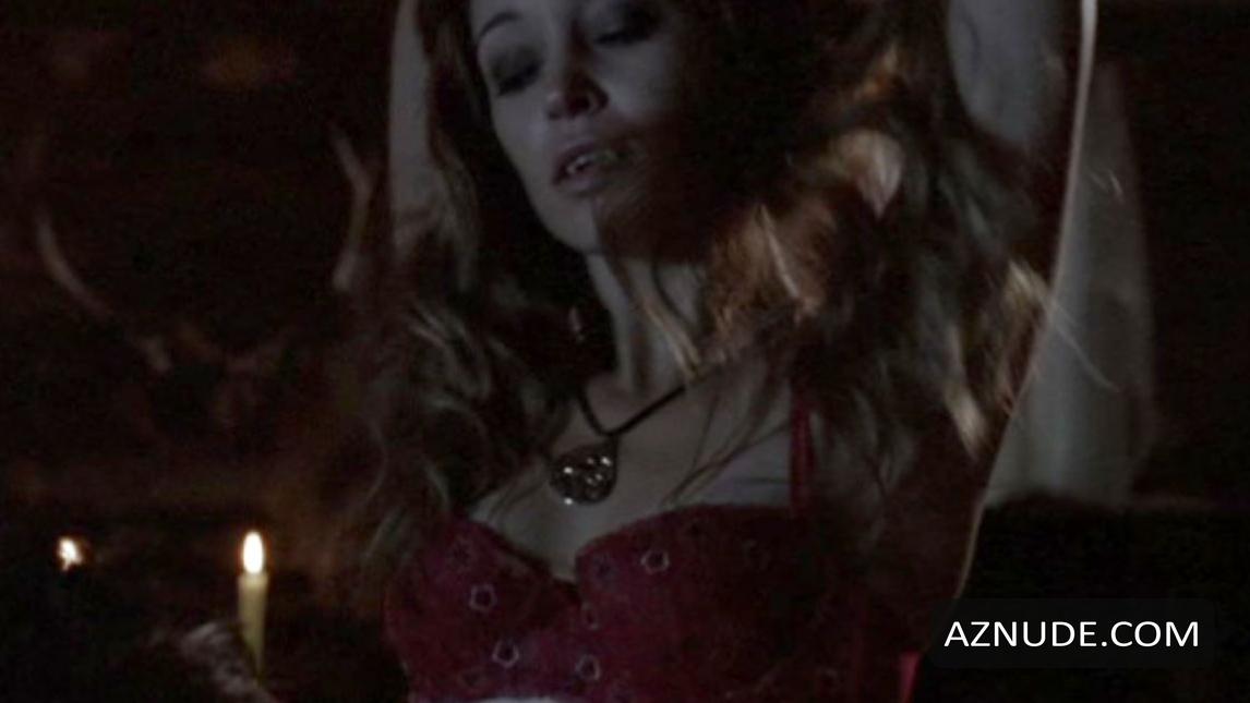 Autumn Reeser in Lost Boys: The Tribe, photo 1