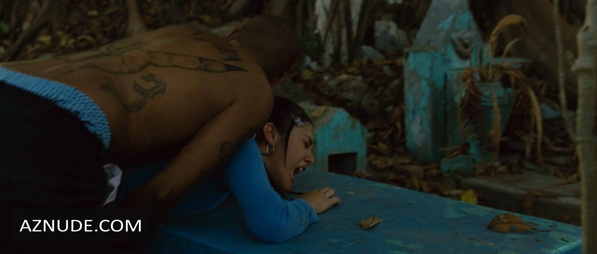 Diana Garcia in Sin Nombre, photo 23
