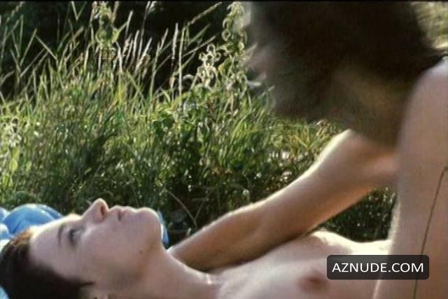 Sophie Ward in A Village Affair, photo 1