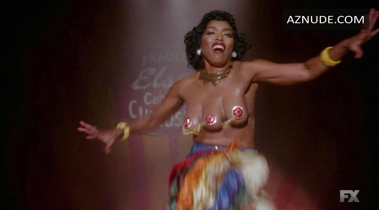 Angela Bassett in American Horror Story (2011-), photo 14