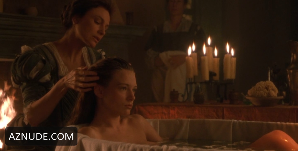 Catherine McCormack in Dangerous Beauty, photo 13