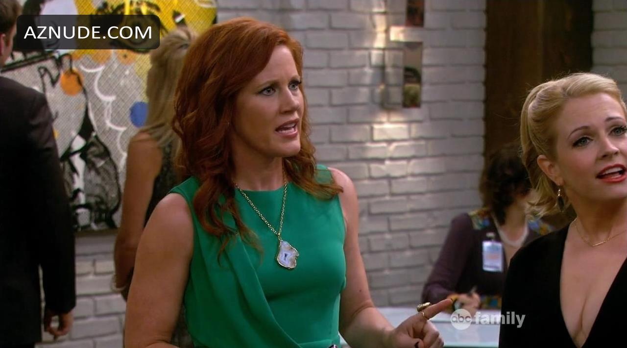 Melissa & Joey (2007-2021) in Melissa & Joey (2007-2021), photo 1