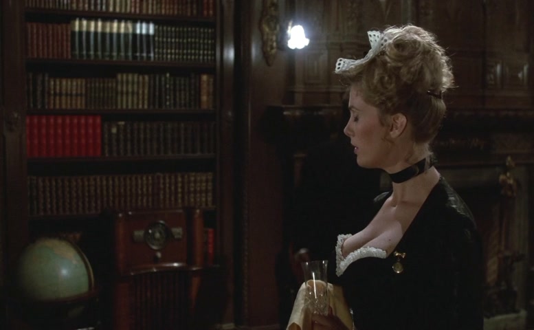Colleen Camp in Clue, photo 16
