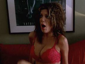 Tori Spelling in Sol Goode, photo 19