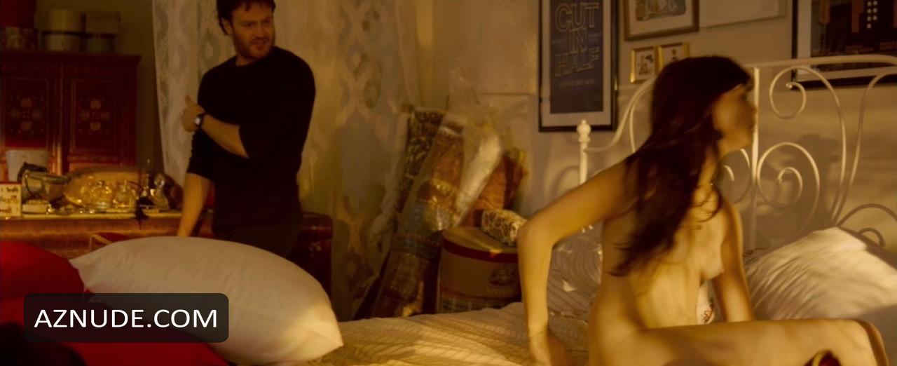 Emma Lung in Crave, photo 10