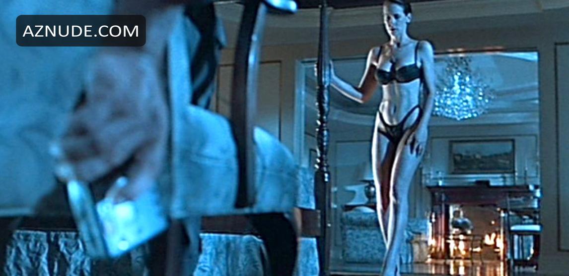 Jamie Lee Curtis in True Lies, photo 10