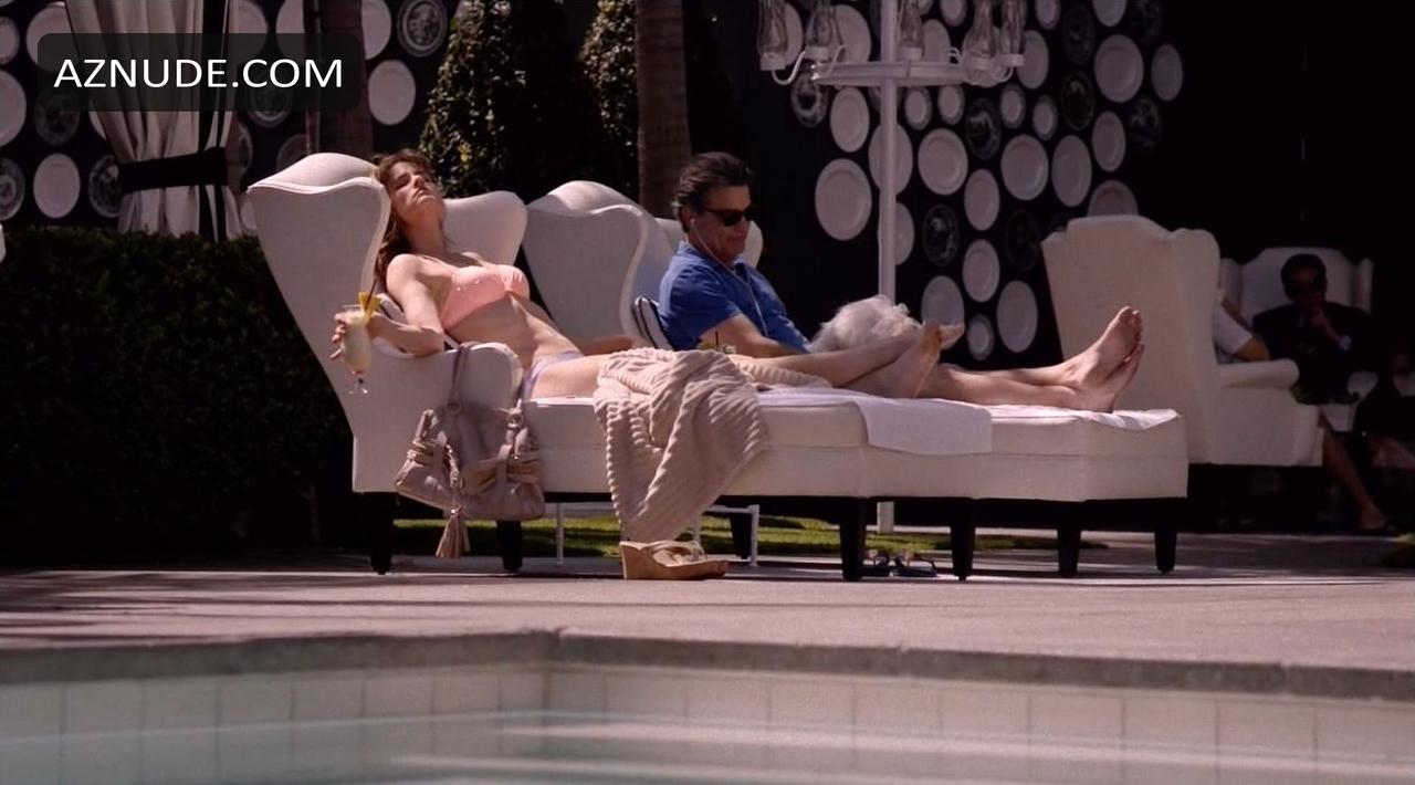Amanda Peet in Togetherness (2015-), photo 2