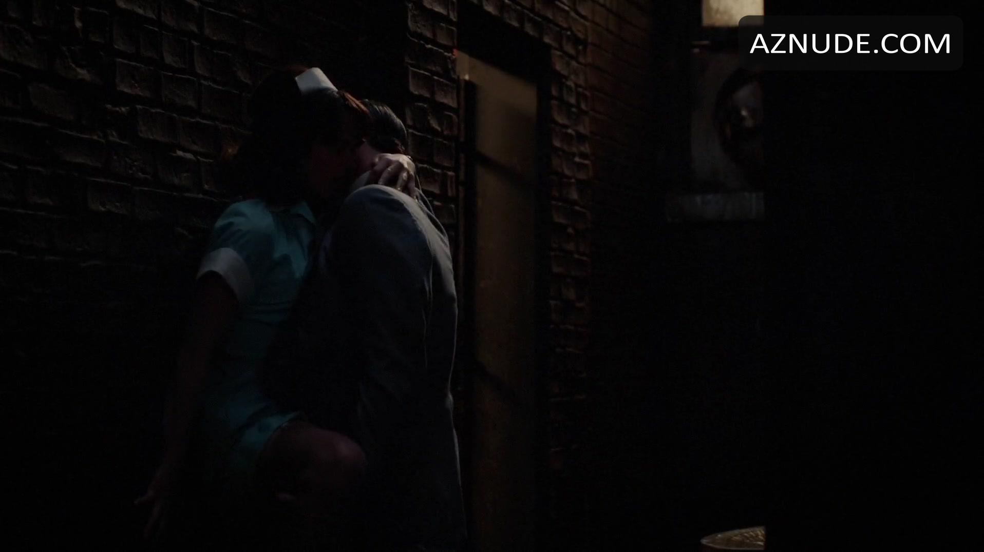 Elizabeth Reaser in Mad Men (2007-2015), photo 17
