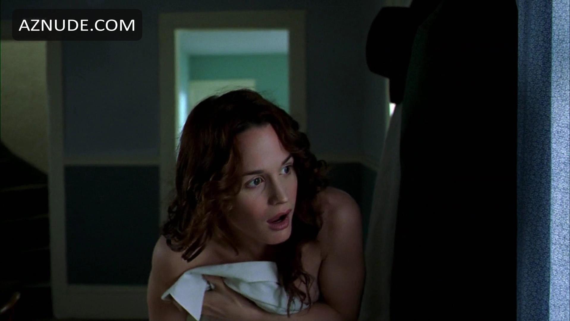Elizabeth Reaser in Sweet Land, photo 15