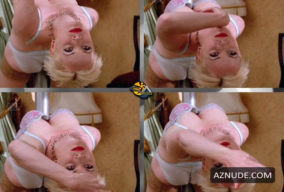 Lysette Anthony in Hotel, photo 1