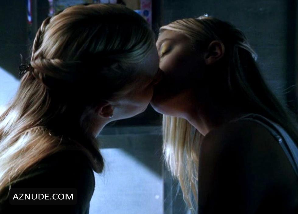 Jaime King in Happy Campers, photo 10