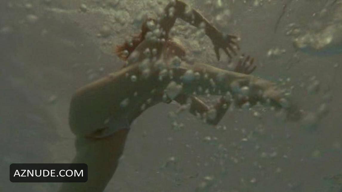 Erica Durance in House Of The Dead, photo 0