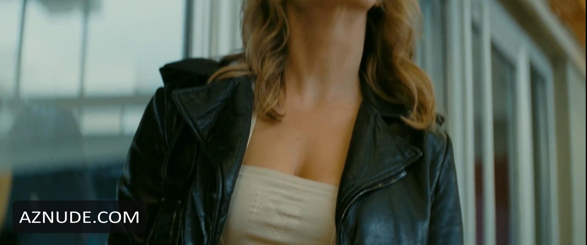 Virginie Efira in It Boy, photo 39