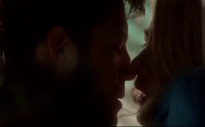 Jodie Whittaker in The Smoke, photo 14