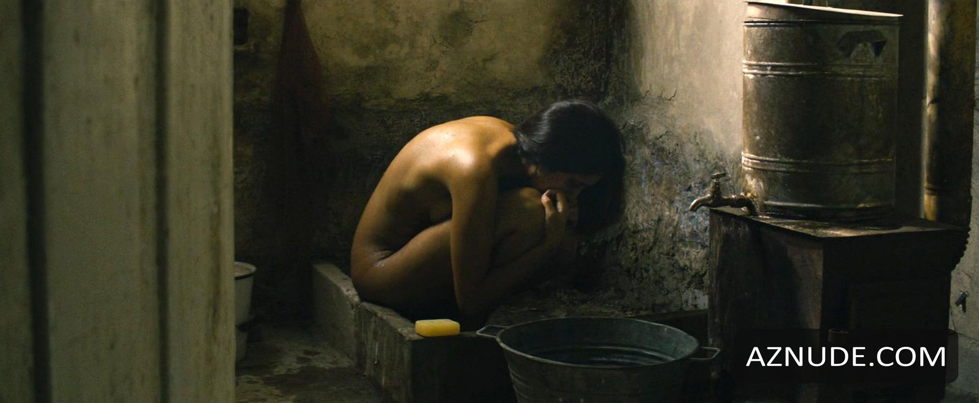Golshifteh Farahani in The Patience Stone, photo 4