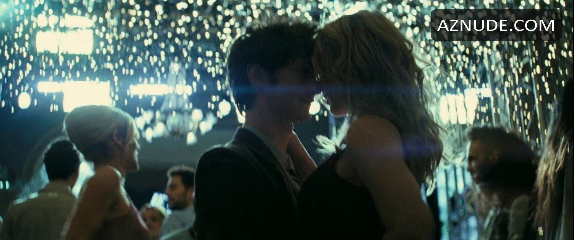 Virginie Efira in It Boy, photo 40