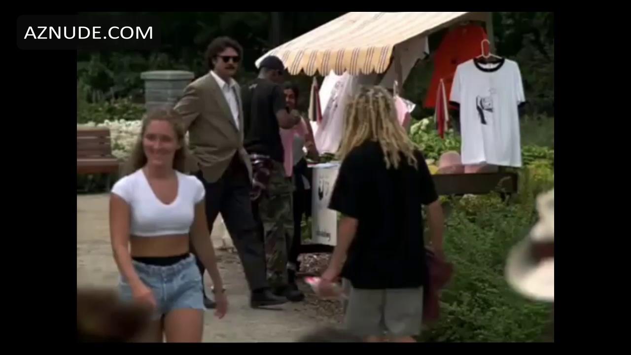 Jayne Heitmeyer in Suspicious Minds, photo 16