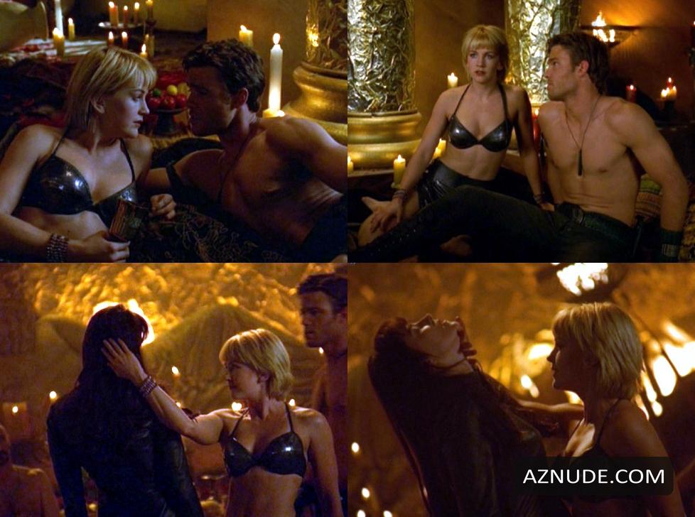 Renee O'Connor in Xena: Warrior Princess, photo 11