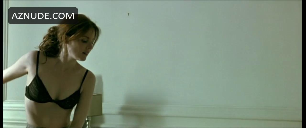 Isabelle Carre in Anna M., photo 14
