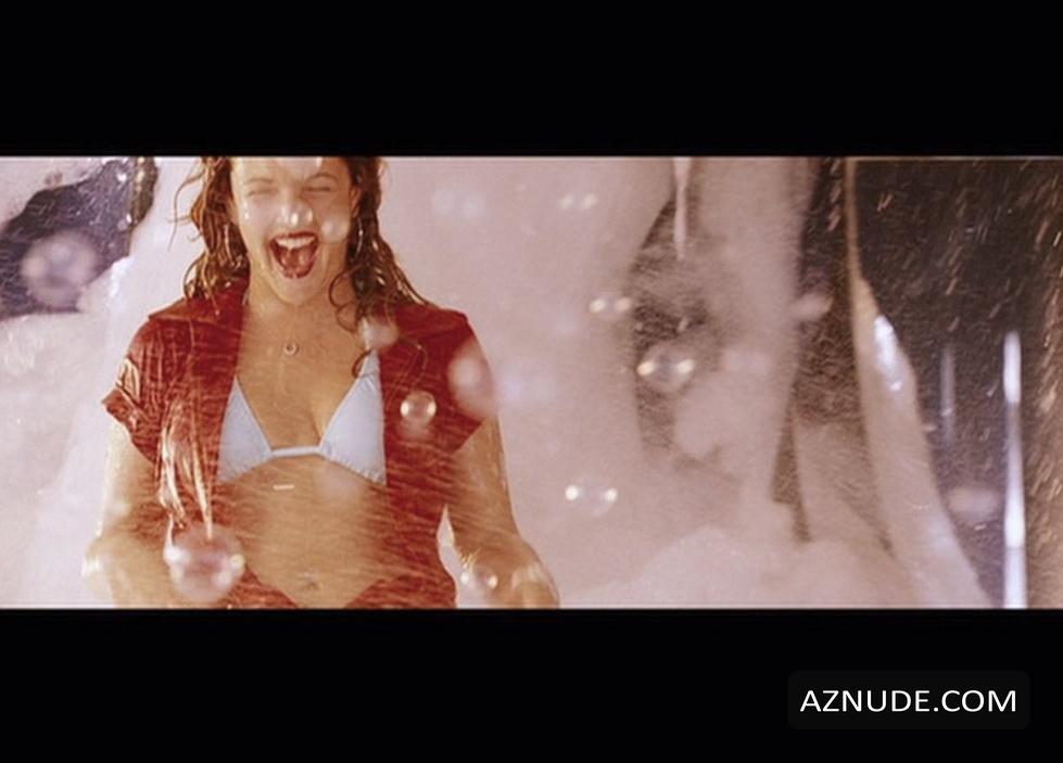 Drew Barrymore in Charlie's Angels: Full Throttle, photo 3