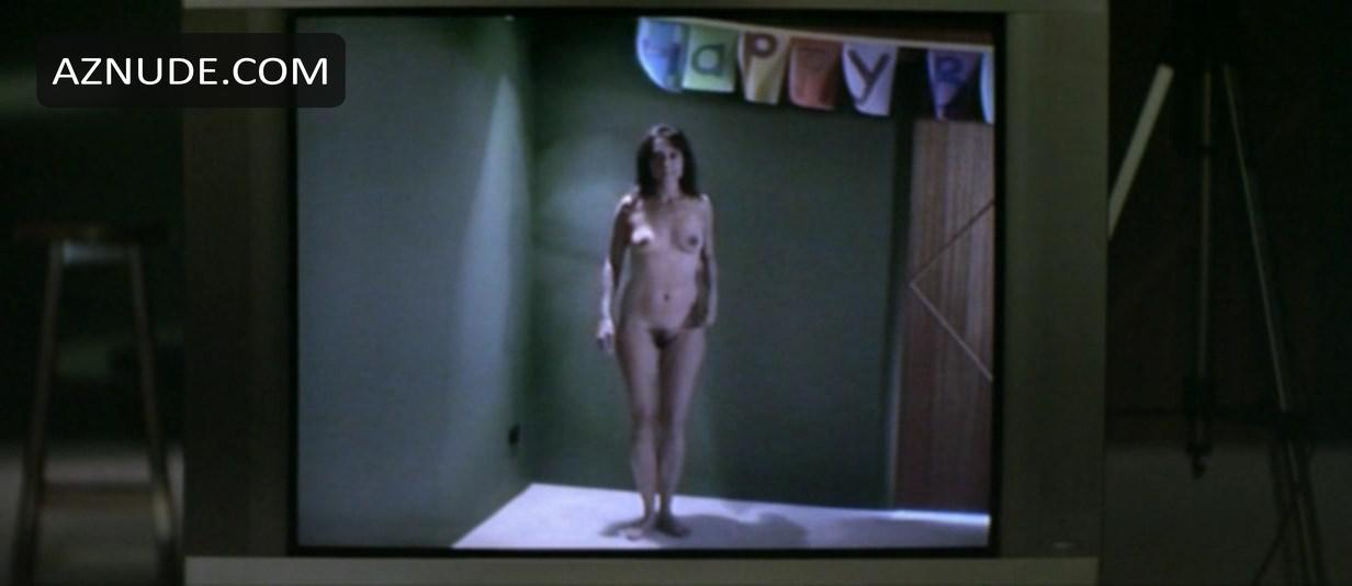 Helen Buday in Alexandra's Project, photo 51
