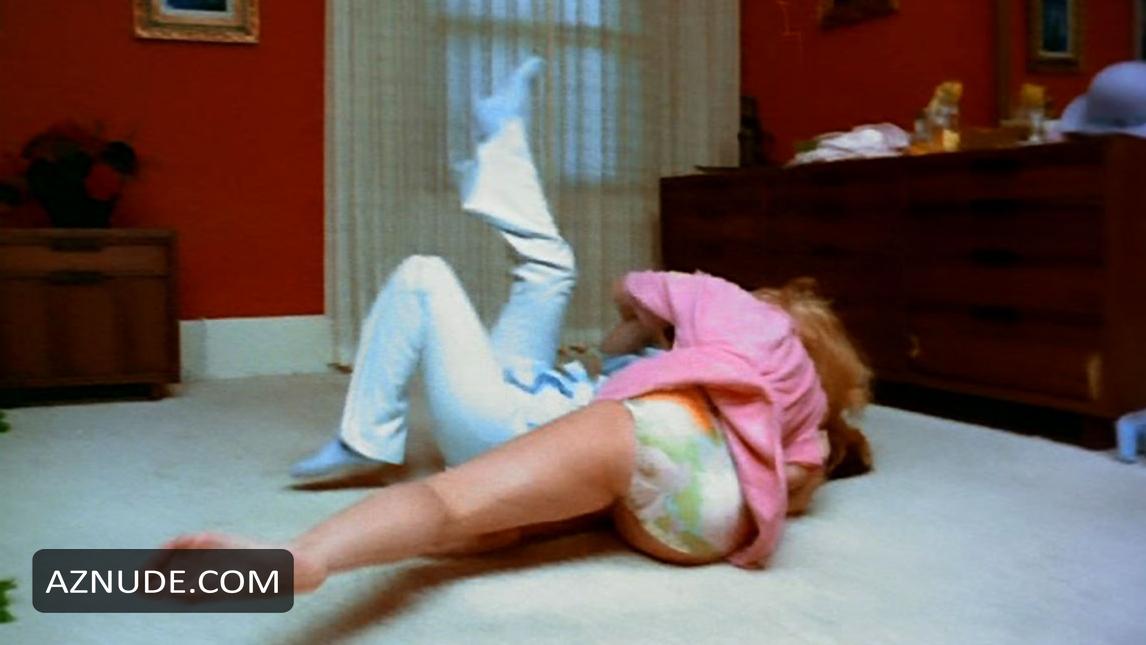 Joan McCall in Devil Times Five, photo 2