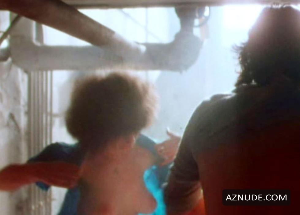 Roslyn Gugino in Fear No Evil, photo 1