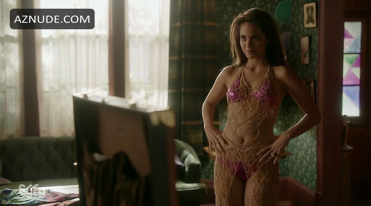 Summer Bishil in The Magicians (2015-), photo 1
