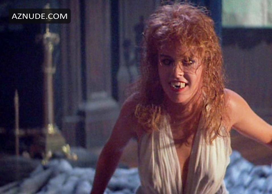 Amanda Bearse in Fright Night, photo 1