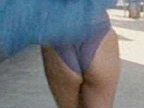 Rina Fernandez in Bruce Almighty, photo 5