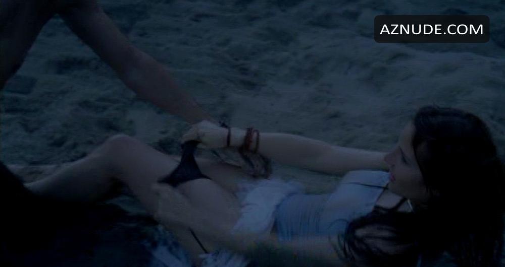 Elsa Pataky in Mancora, photo 2
