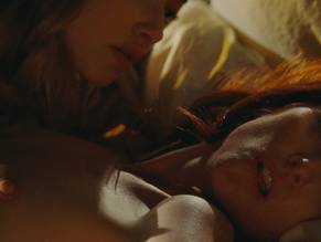 Julianne Moore in Chloe, photo 20