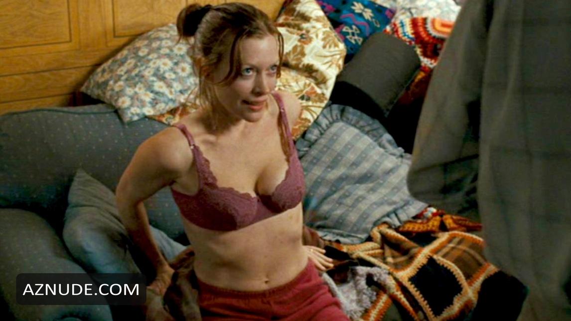 Brenda James in Slither, photo 5