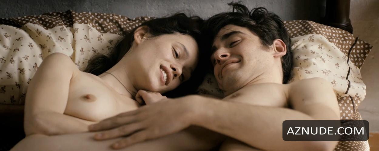 Astrid Berges Frisbey in The Sex Of The Angels, photo 10