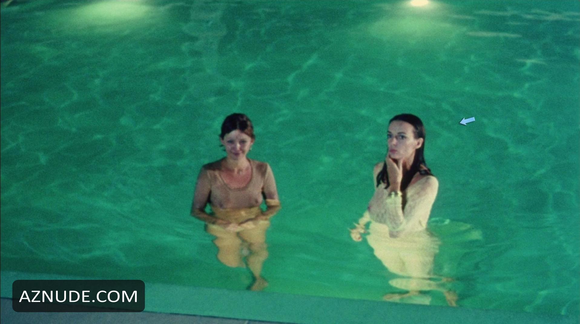Barbara Steele in Shivers, photo 3