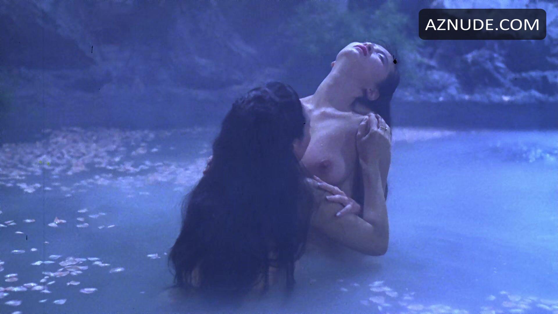 Amy Yip in Erotic Ghost Story, photo 94