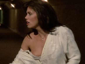 Deborah Shelton in Body Double, photo 22