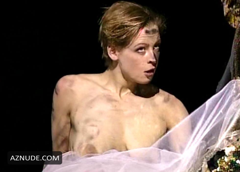 Jana Schulz in Othello (Stageplay), photo 4