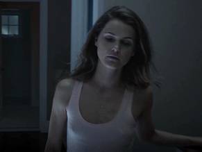 Keri Russell in Dark Skies, photo 8